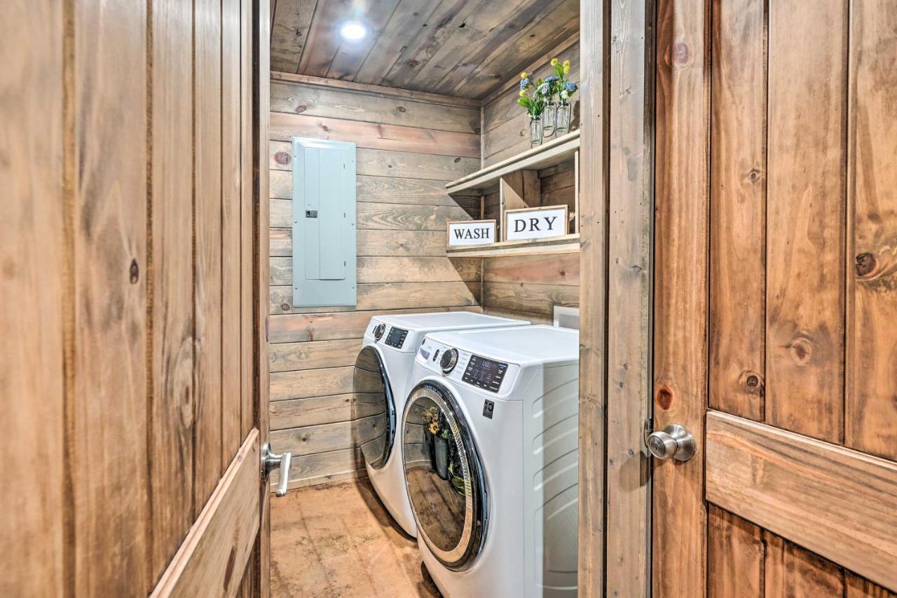 Luxe Broken Bow Cabin With Tesla Charging Station Stephens Gap Экстерьер фото